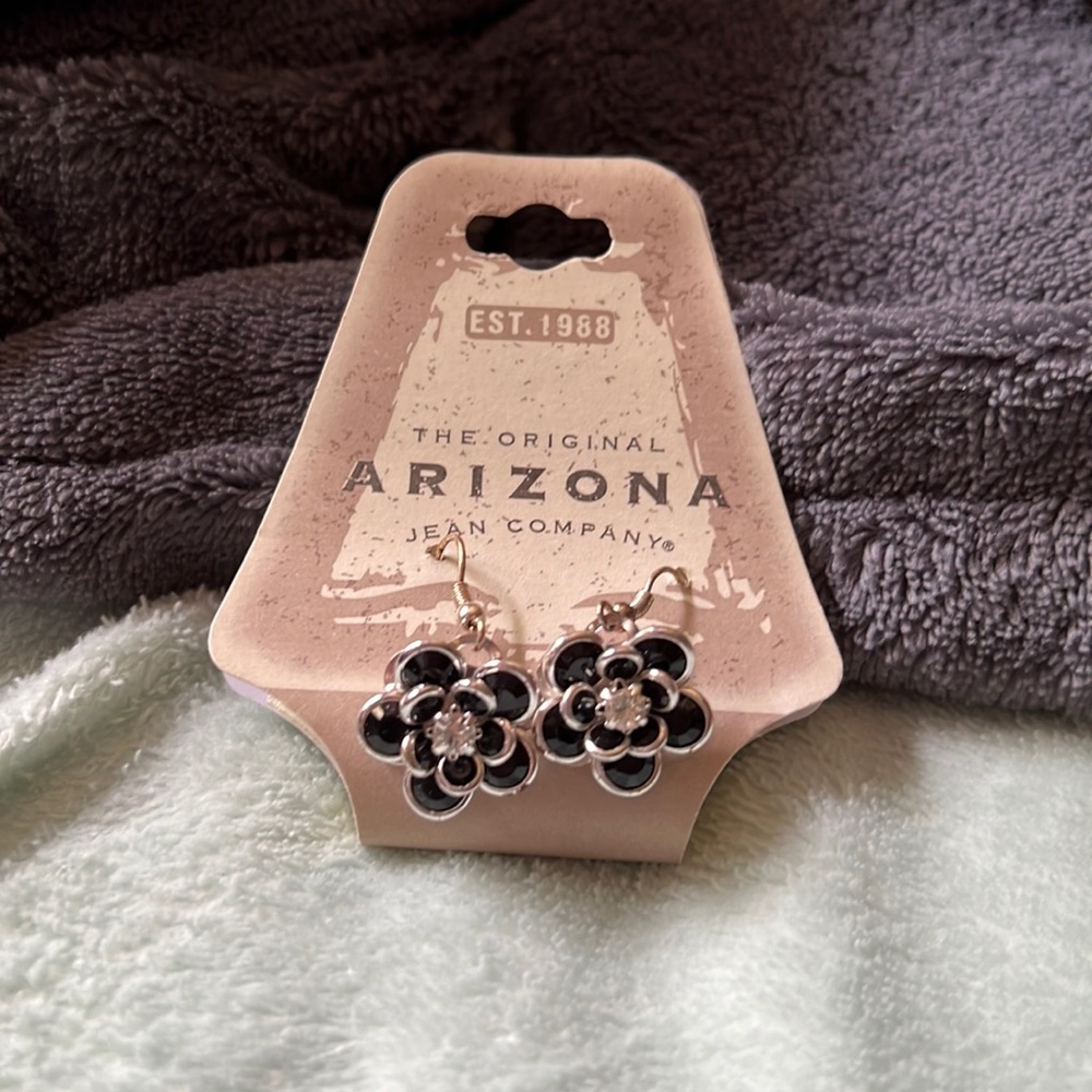 Flower Dangle Earrings